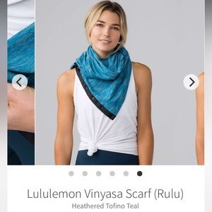Lululemon Vinyasa Wrap Scarf in Heathered Tofino Teal